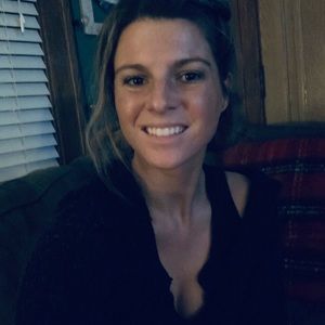 Meet your Posher, Lindsey